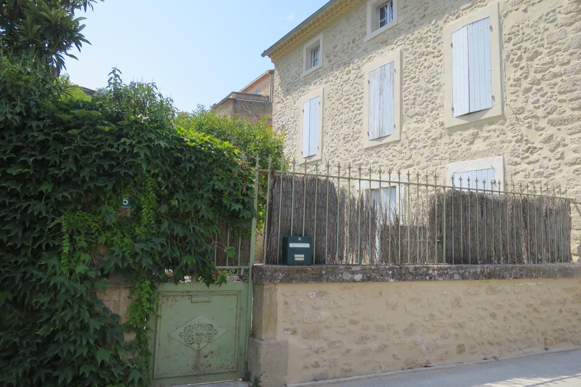 La Grotte Apartment Serignan-du-Comtat ภายนอก รูปภาพ
